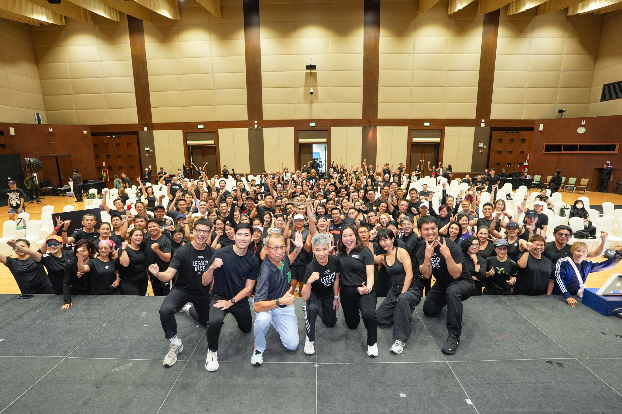 Allianz Ayudhya presents LEGACY RACE 2026 จัดกิจกรรมเตรียมความพร้อมนักสู้วัย 50+